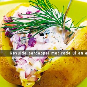 MijnAardappel.nl - Recept Gevulde aardappel met rode ui en anjovis